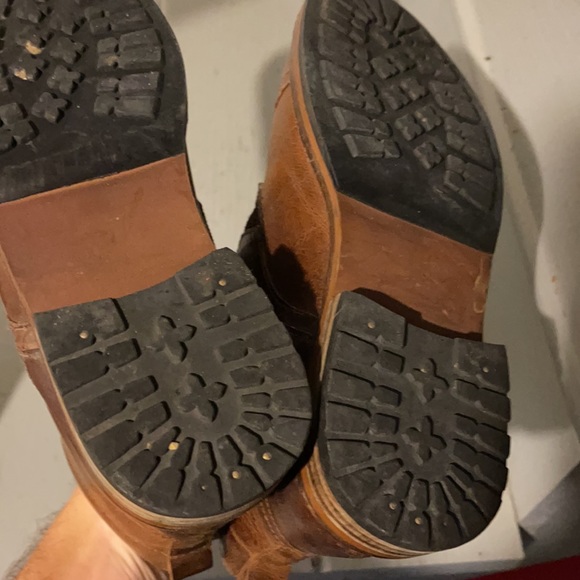 Crevo boots - Picture 3 of 3